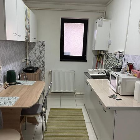 Apartament Octav Deva Ngoại thất bức ảnh